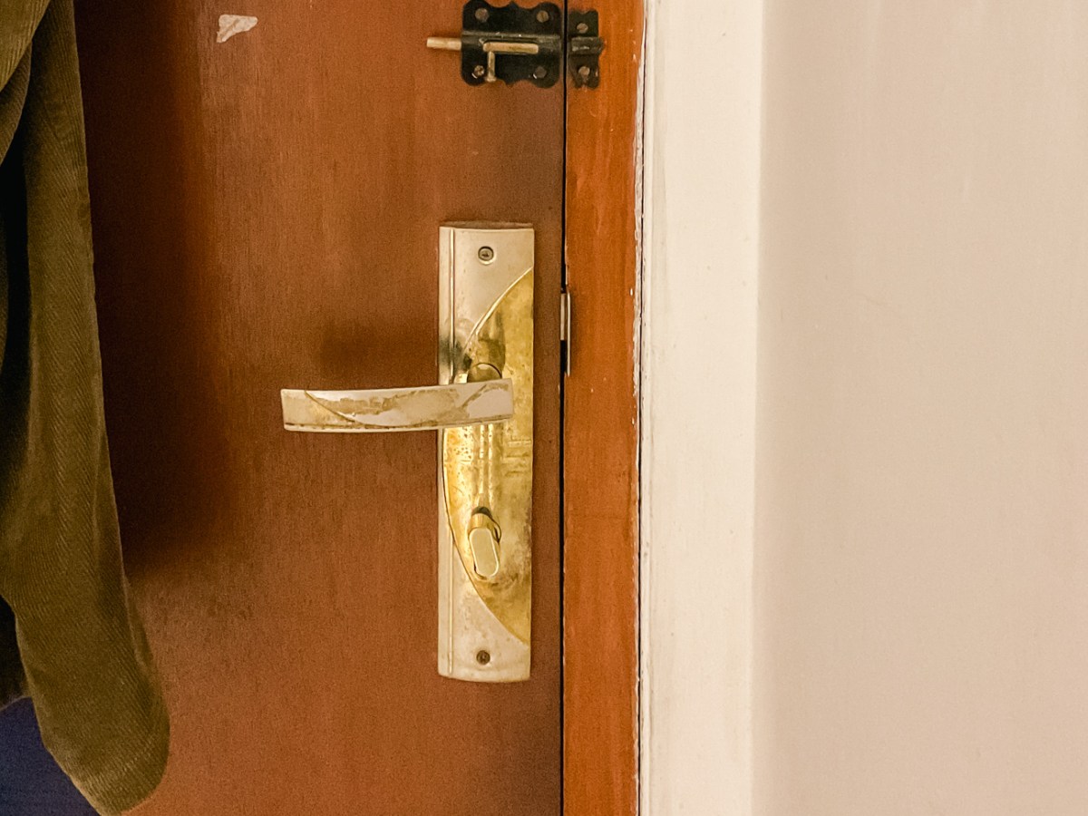 READING: What a Door Handle Taught Me About&nbsp;Design